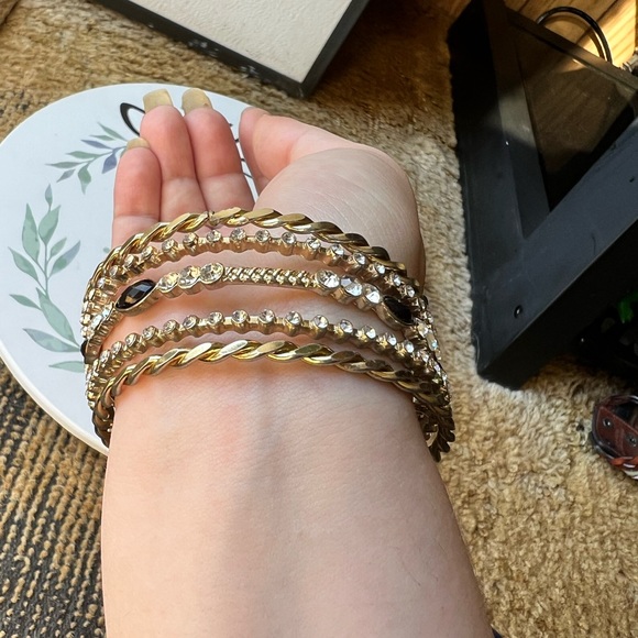 Beautiful 5 pice bangle bracelet set - Picture 11 of 17